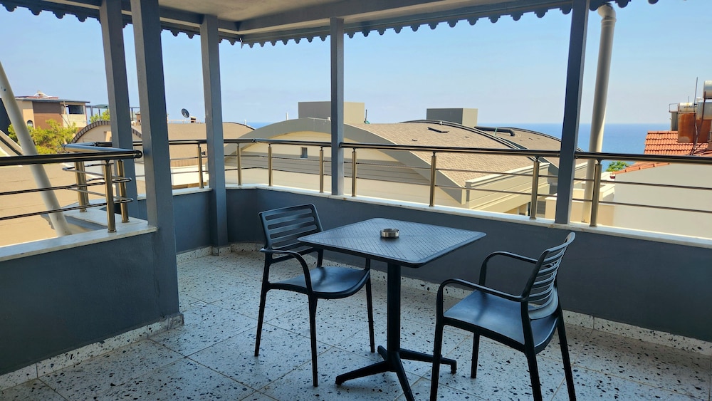 Karden Otel 21