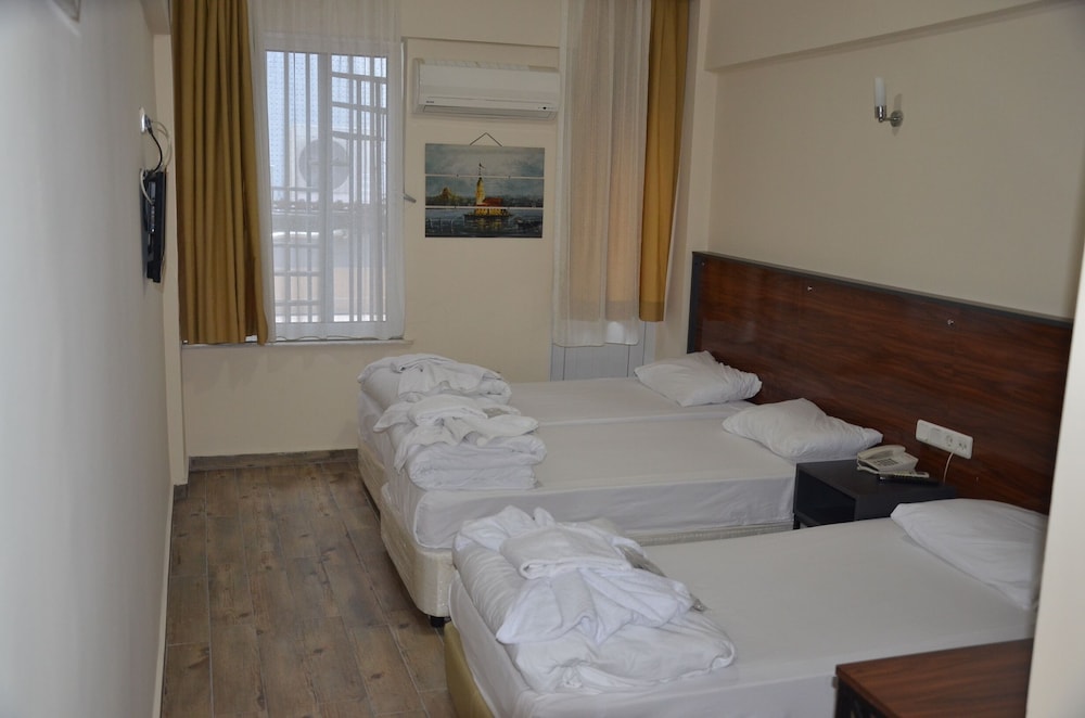 Marka Hotel 10