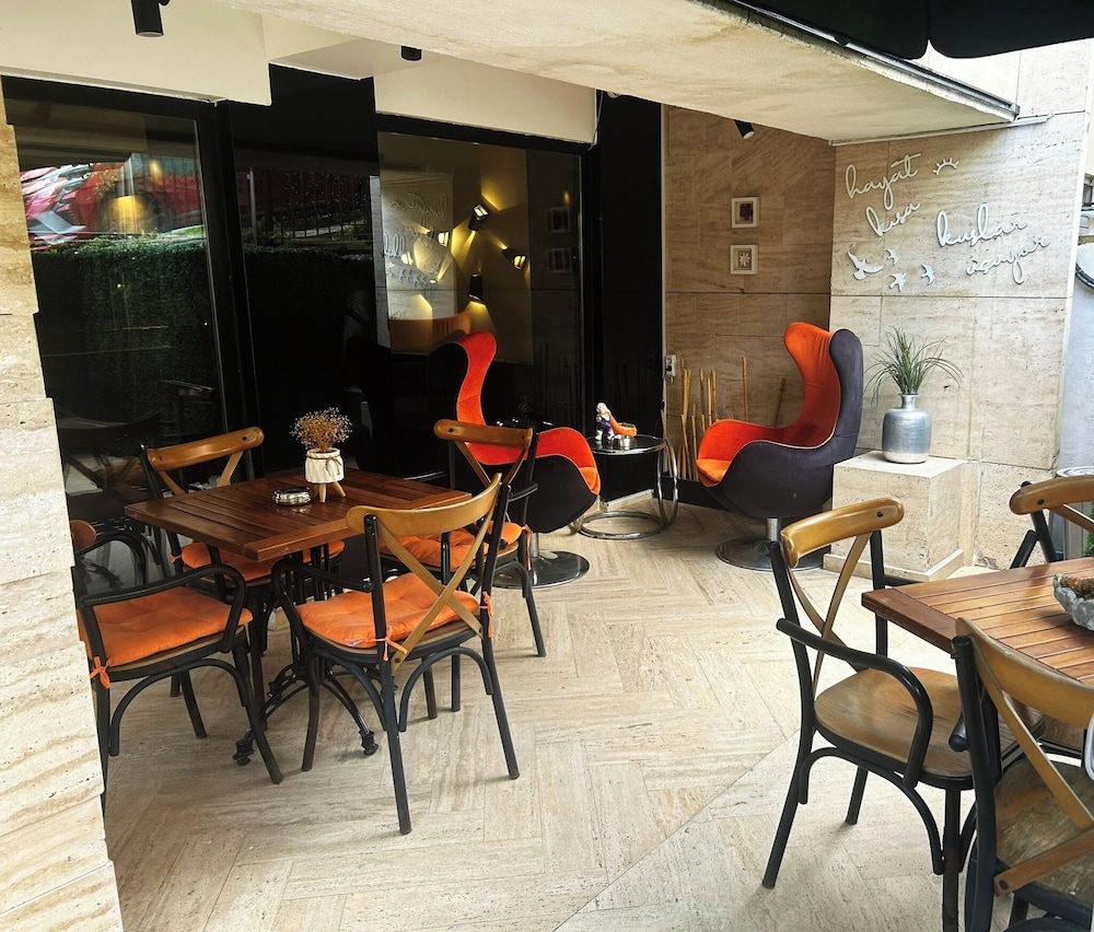 The Place Hotel 22