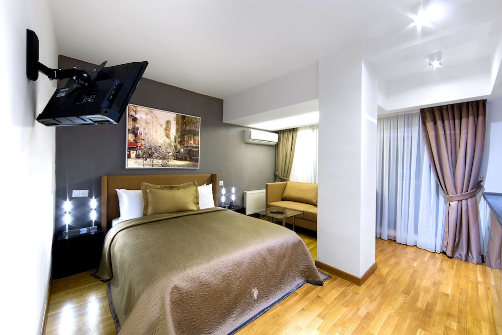 The Place Hotel 7