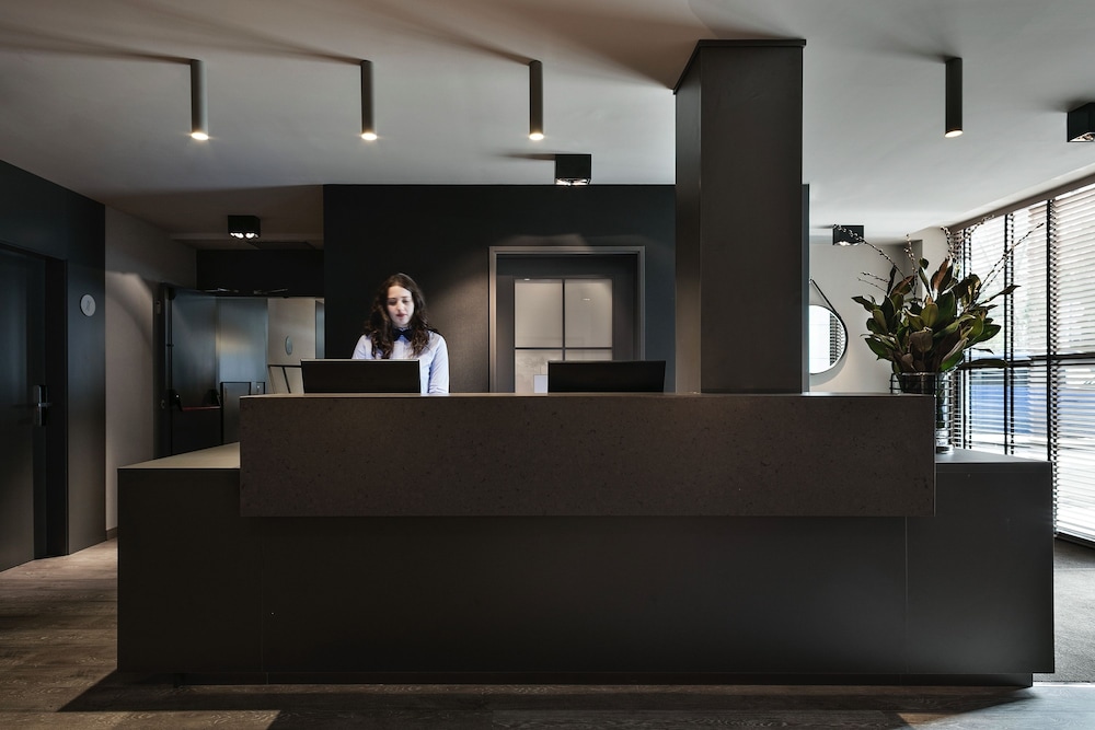 Hotel Upper Diagonal 2