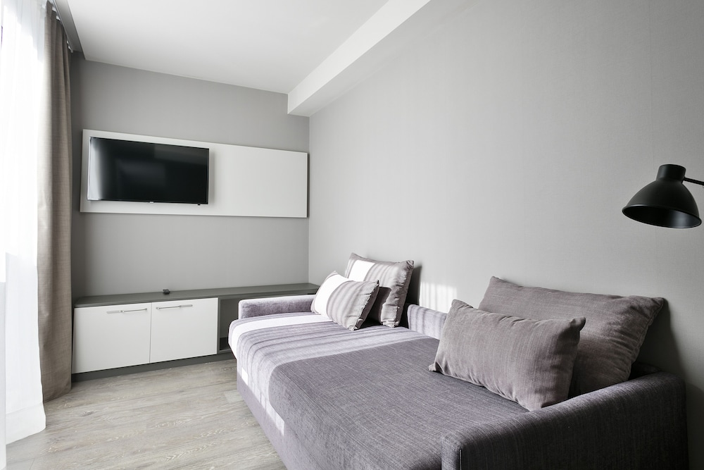 Hotel Upper Diagonal 18