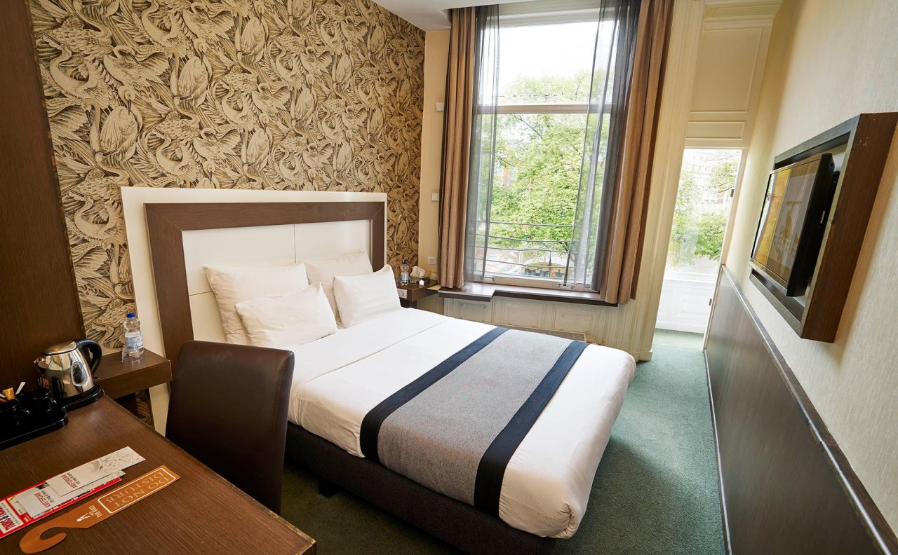 Hotel The Bird 2