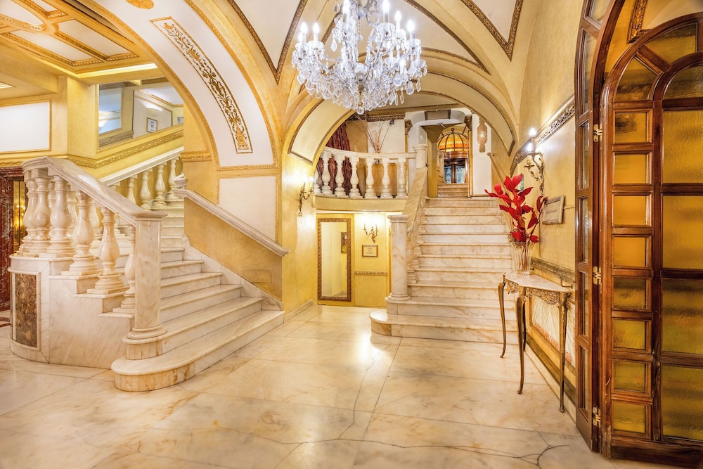 Hotel Des Epoques 24