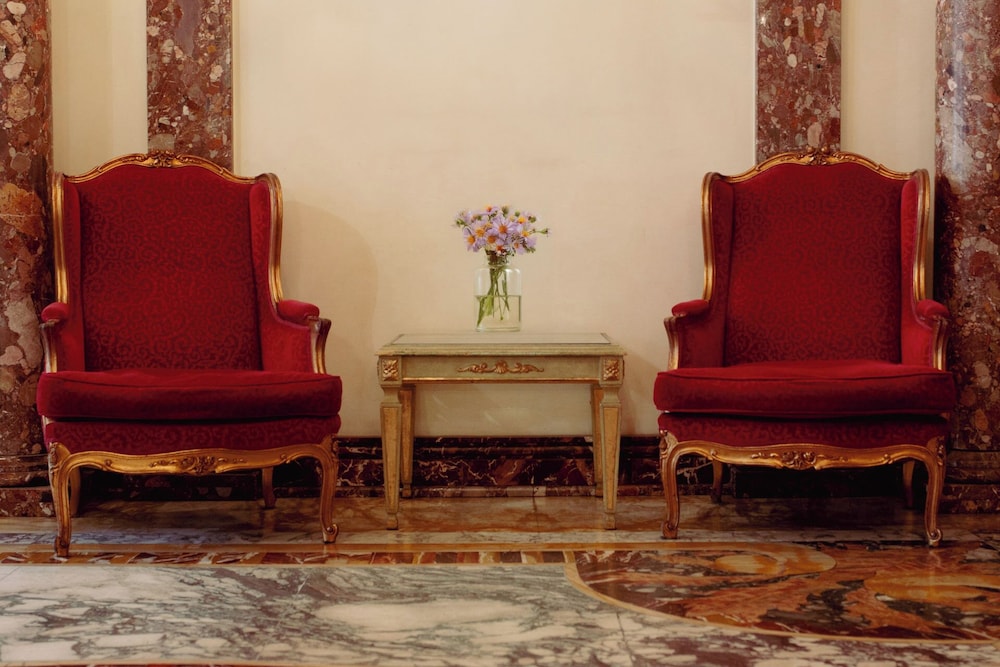 Hotel Des Epoques 6