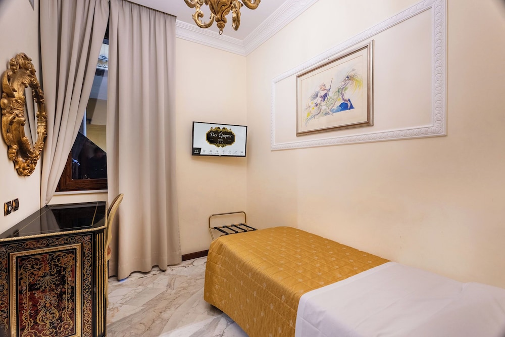 Hotel Des Epoques 12