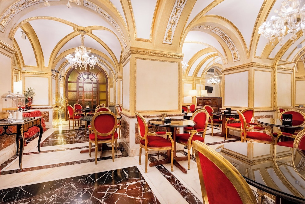 Hotel Des Epoques 21