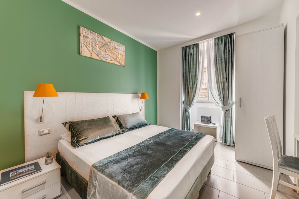 Trevi Palace Hotel 13