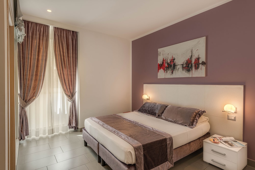 Trevi Palace Hotel 3