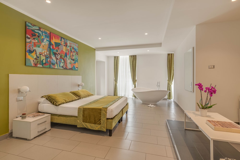 Trevi Palace Hotel 18