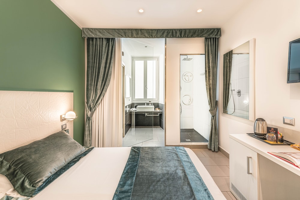 Trevi Palace Hotel 10