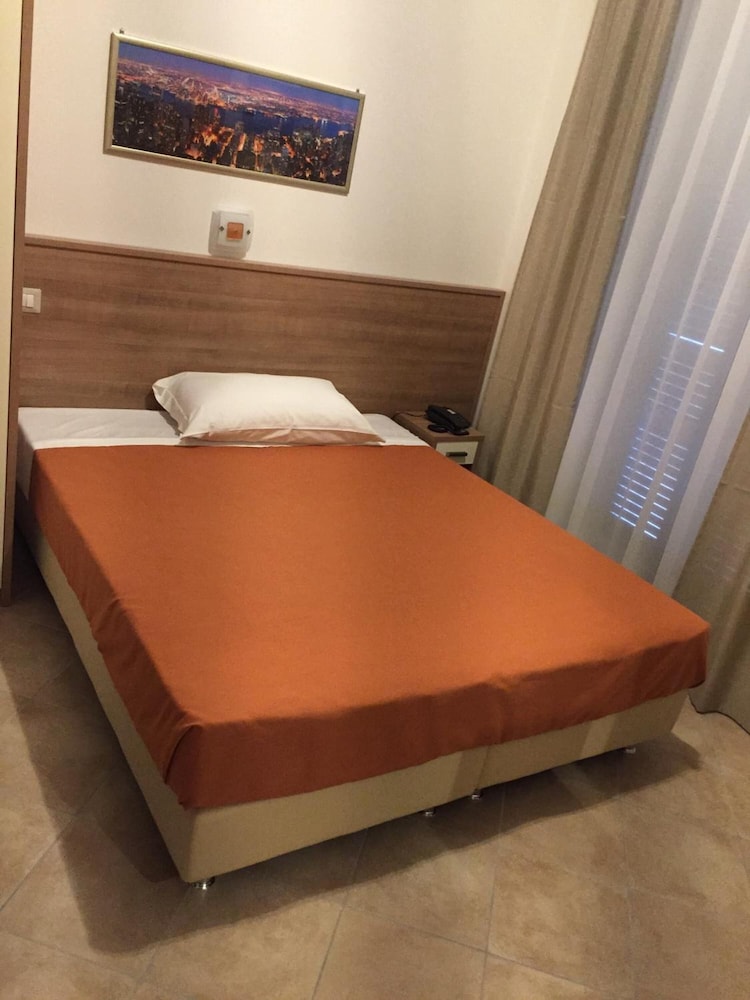 Hotel Montecarlo 21