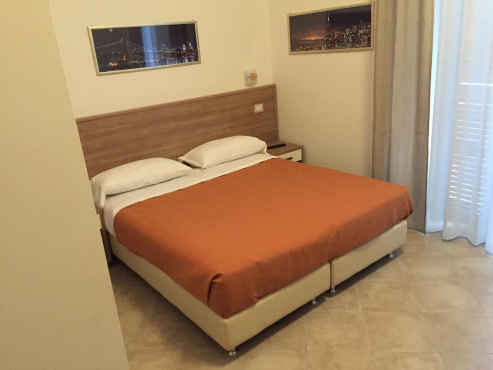 Hotel Montecarlo 20