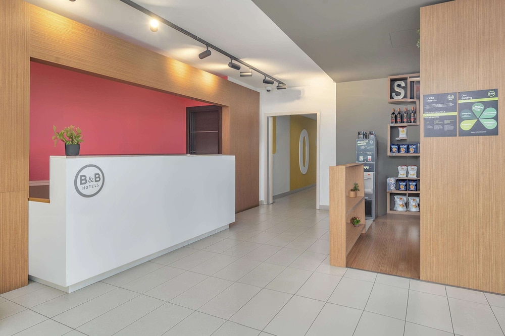B&B HOTEL Milano Cenisio Garibaldi 2