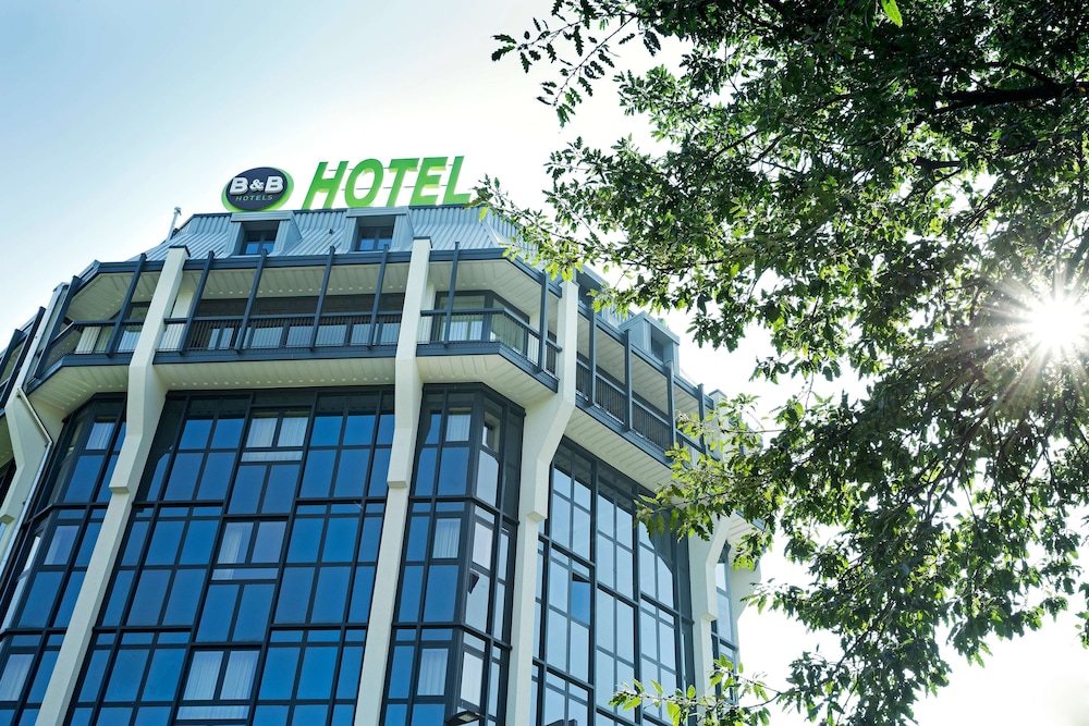 B&B HOTEL Milano San Siro 1