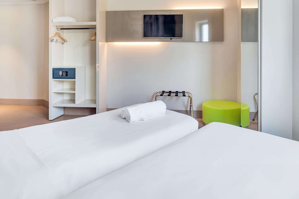 B&B HOTEL Milano San Siro 14