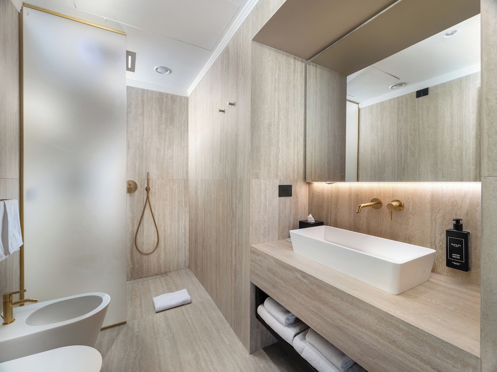 The Glamore Milano Duomo 9