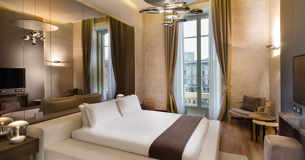 The Glamore Milano Duomo 4