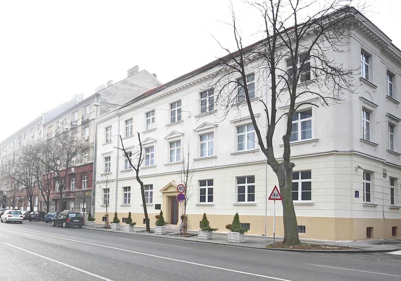 Hotel Theater Belgrade 13