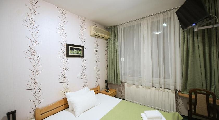 Hotel Slodes 4