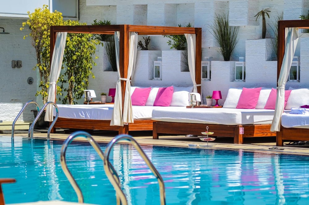 Sun City Hotel - The Gabriel 17