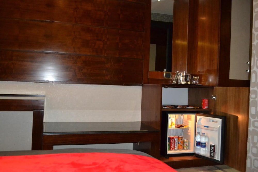 Sun City Hotel - The Gabriel 9