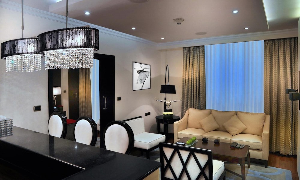 Sun City Hotel - The Gabriel 13