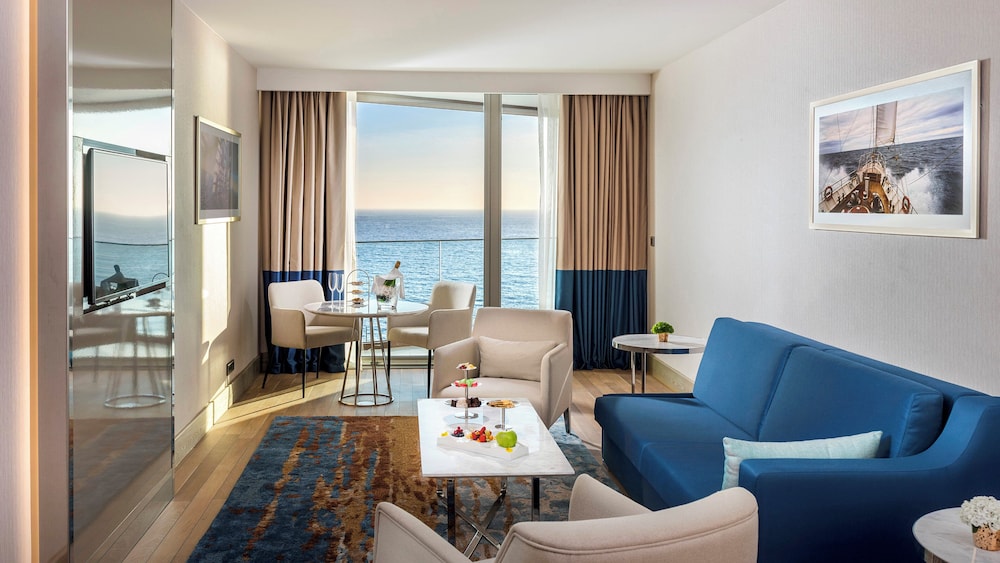 Crowne Plaza Istanbul Florya 18