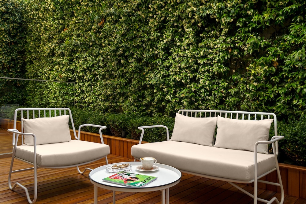 Crowne Plaza Istanbul Florya 11