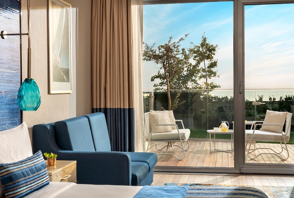 Crowne Plaza Istanbul Florya 8