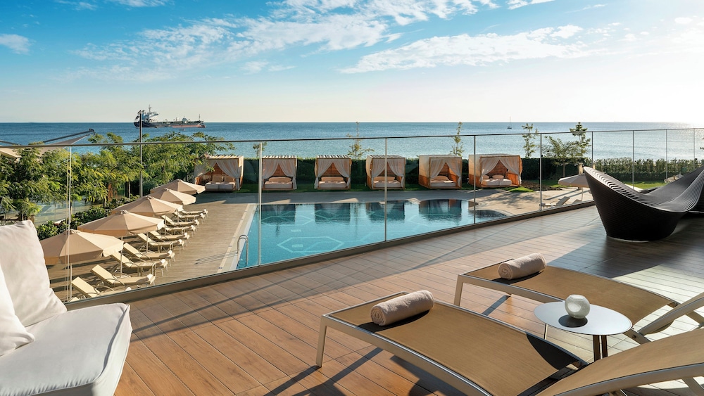 Crowne Plaza Istanbul Florya 21
