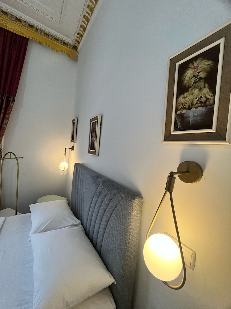 Ada Antik Otel 24