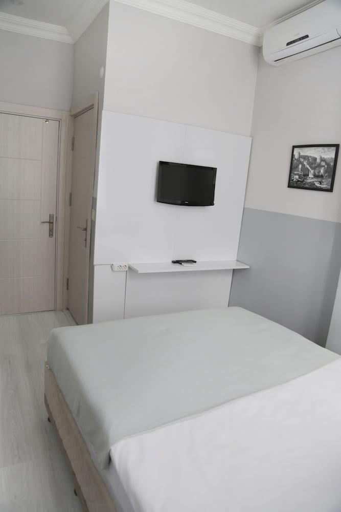 Babu House 22