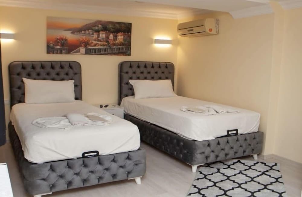 Berlin Hotel Nisantasi 17