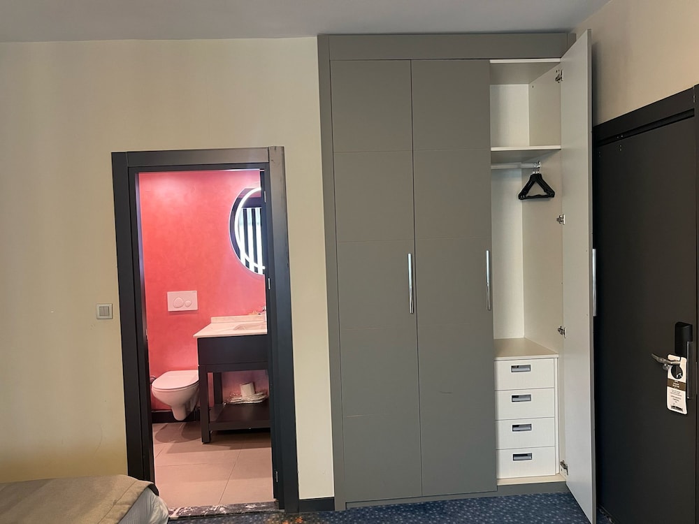 Acar Suite Hotel 5