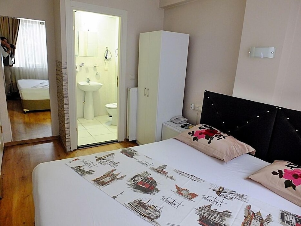 Kadikoy Port Hotel 16