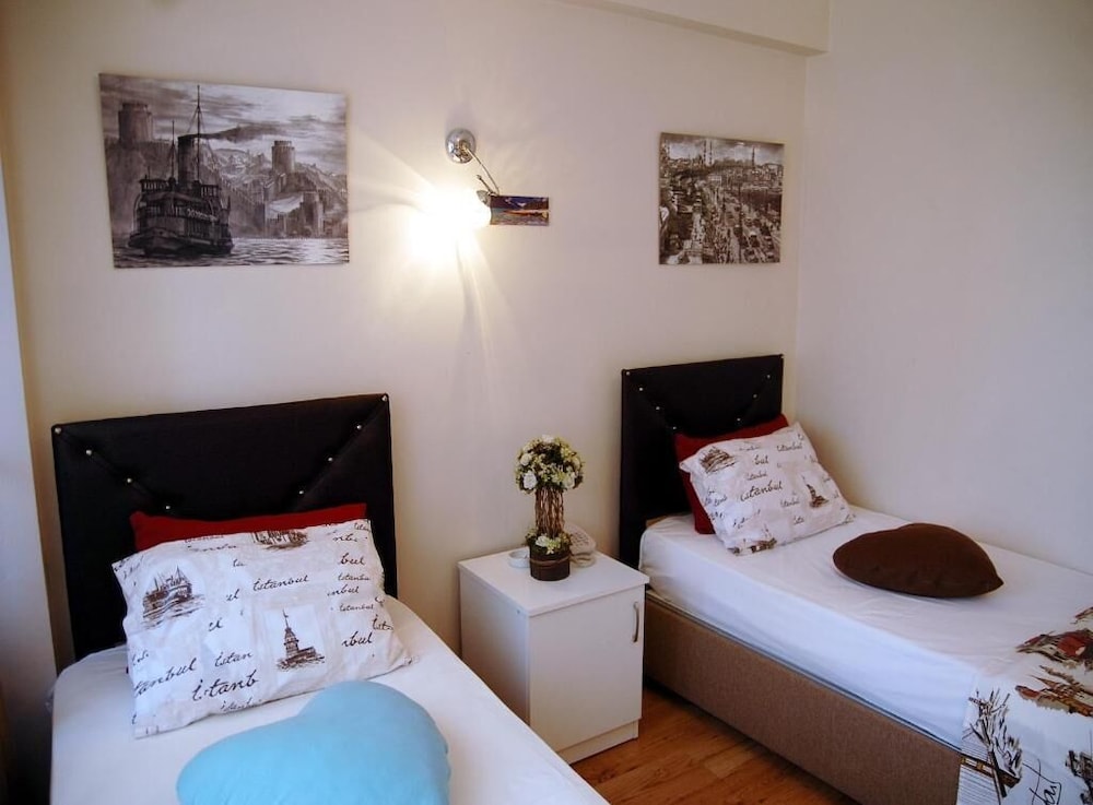 Kadikoy Port Hotel 23