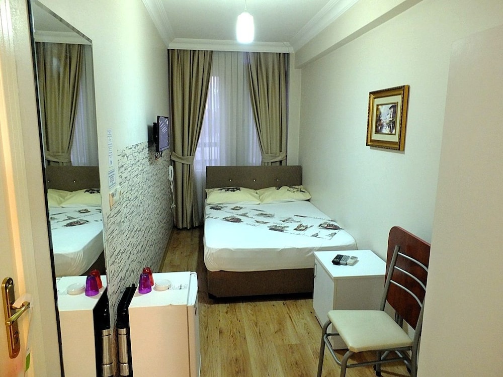 Kadikoy Port Hotel 9