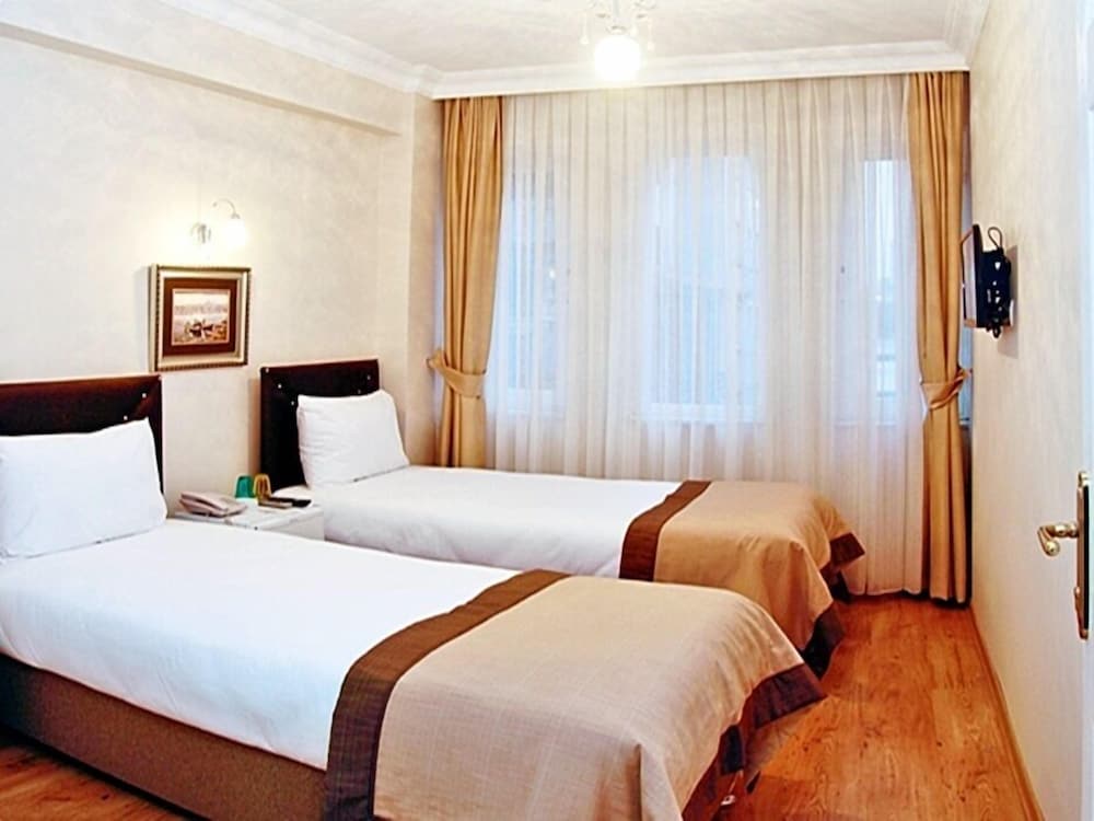 Kadikoy Port Hotel 15