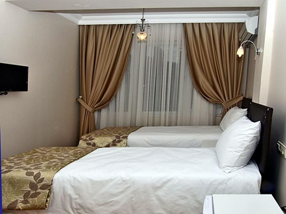 Kadikoy Port Hotel 19