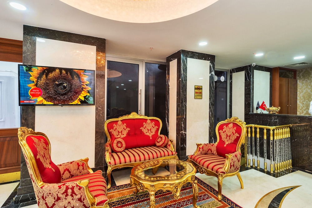 The Central Hotel 3