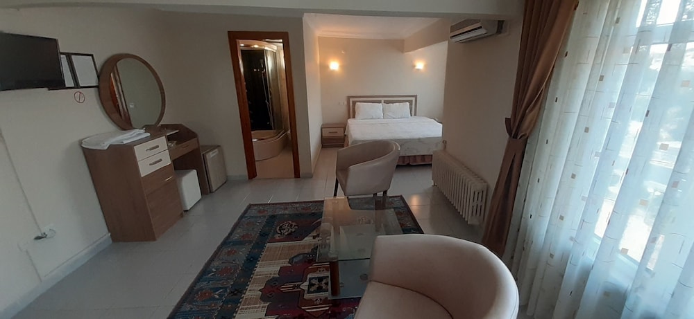 Sancak Hotel 8
