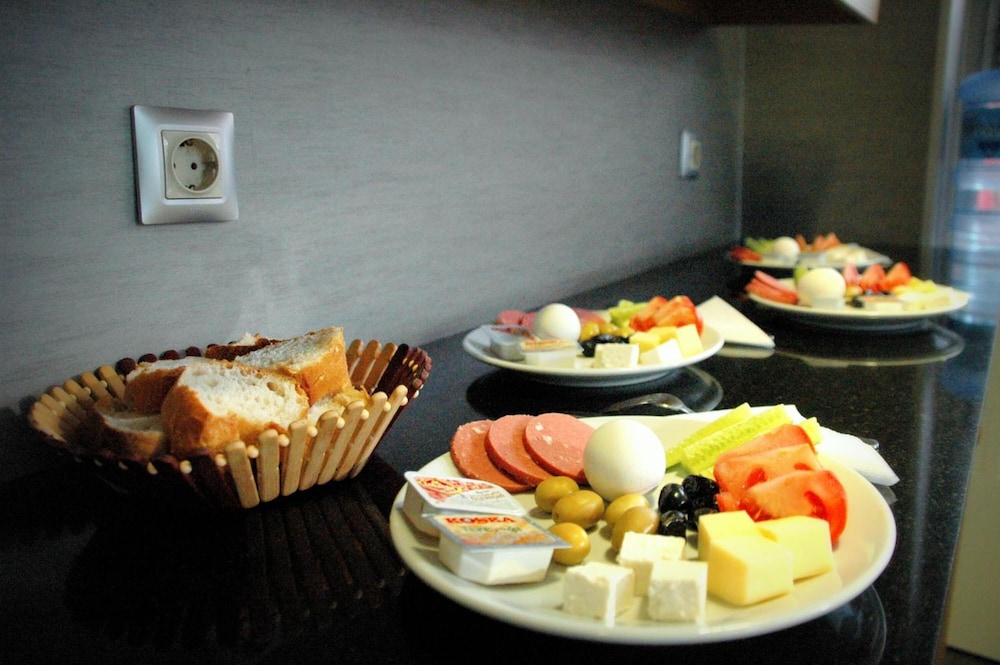 Sinem Hotel 1
