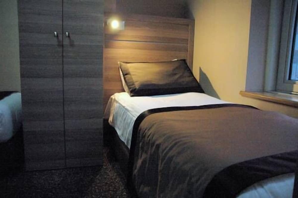 Sinem Hotel 11
