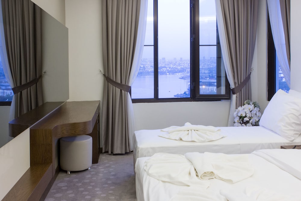 The Biancho Hotel Pera 11