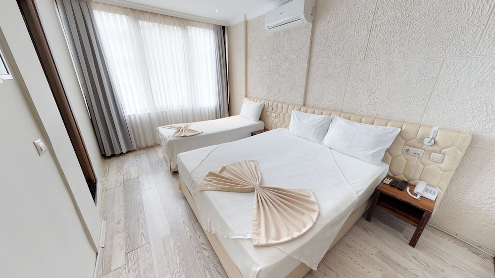 Patron Boutique Hotel 15
