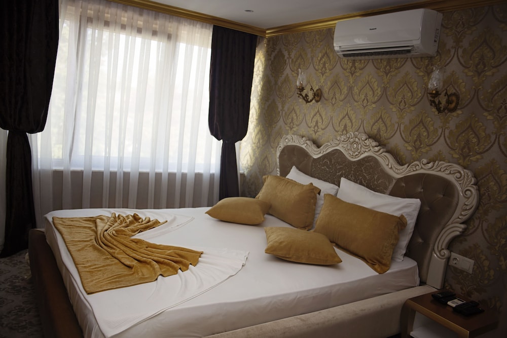 Patron Boutique Hotel 6