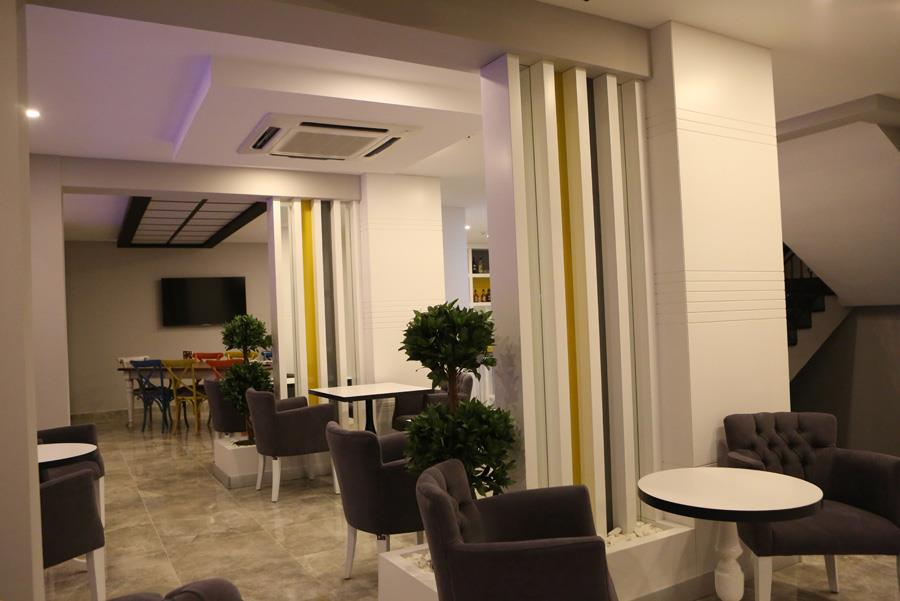 Let's Stay Boutique Hotel 5