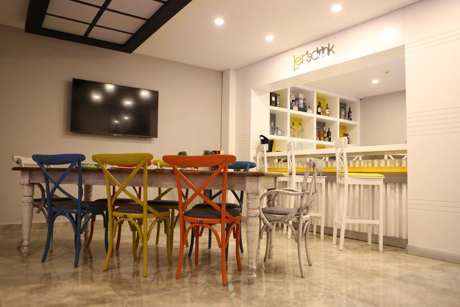 Let's Stay Boutique Hotel 8
