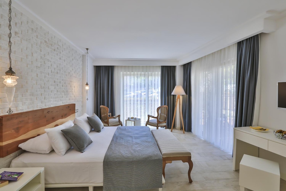 Arnna Hotel 11